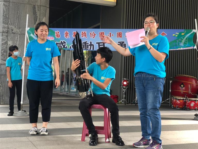 介紹笙-吹吸都可發出聲音且可吹和聲的樂器